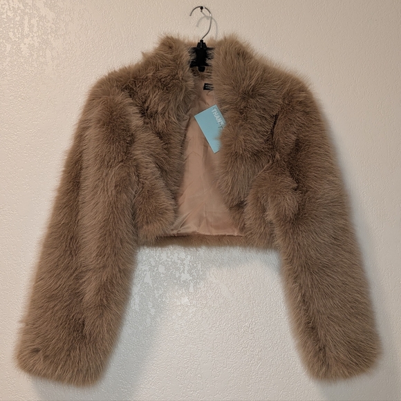 Women's Tan Faux Fur Jacket - Picture 6 of 8